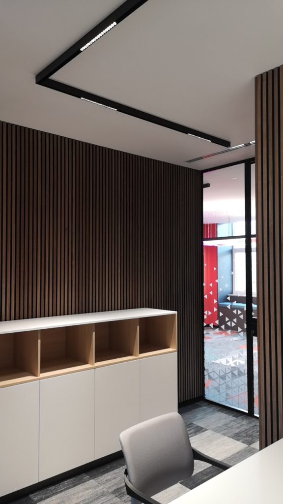 A Red Sevens kaszinóüzemeltelő irodaházának LED világítástechnikai megoldásai 4 g1 ledium magnetis magneses led sinrendszer – Ledium